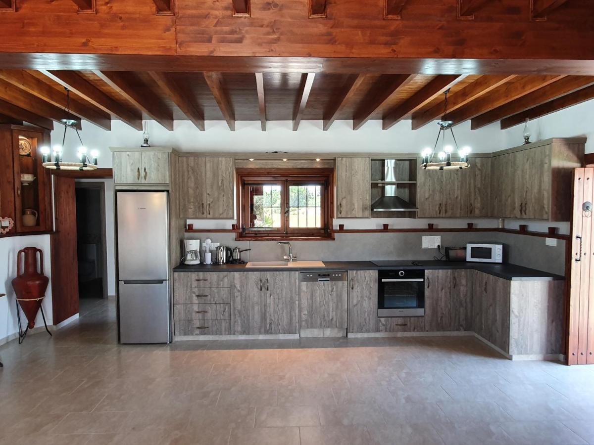 Villa Yioukkas Paphos Luaran gambar