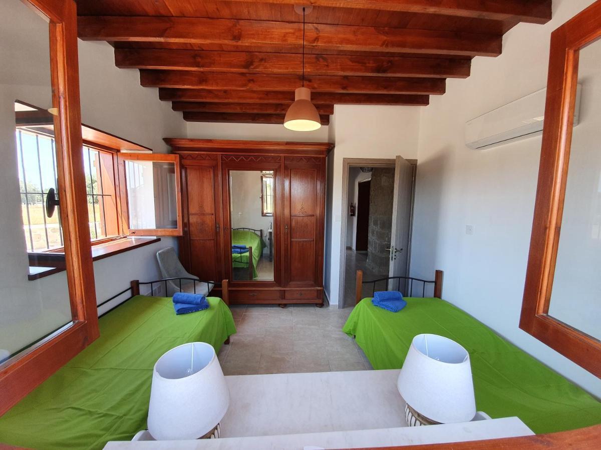 Villa Yioukkas Paphos Luaran gambar